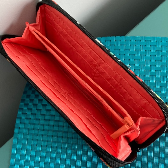 Vera Bradley Accordion Wallet Tangerine Twist - Picture 5 of 13